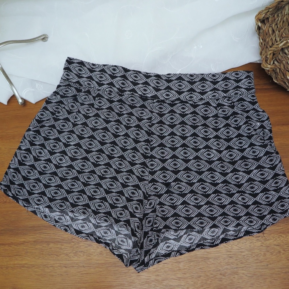 Tribal Pattern Shorts